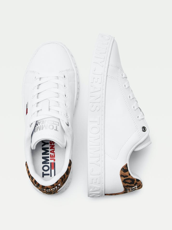 Tommy Hilfiger Animal Back Women's Sneakers White | gLRczQccDXZ3