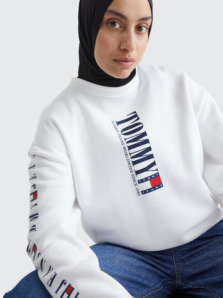 Tommy Jeans Archive Relaxed Fit Logo Women's Sweatshirt White | byDtlwSYwZTu