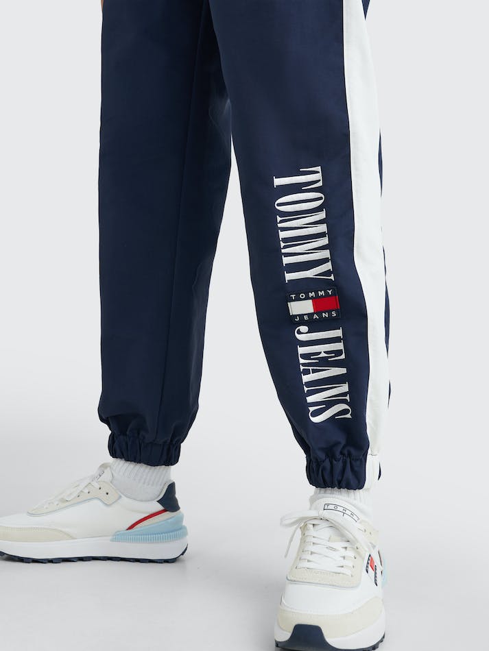 Tommy Jeans Archive Relaxed Fit Track Women's Jogger White / Multicolor | ibTvz8NoEQhl