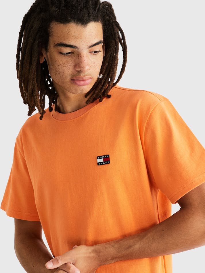 Tommy Jeans Badge Classic Fit Men's T Shirts Orange | 6ckTFUjakOcn