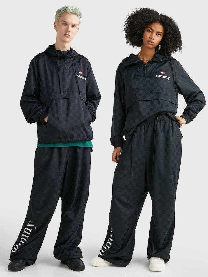 Tommy Jeans Checkerboard Jacquard Parachute Unisex Jogger Black | SCpgn9ggcAIR