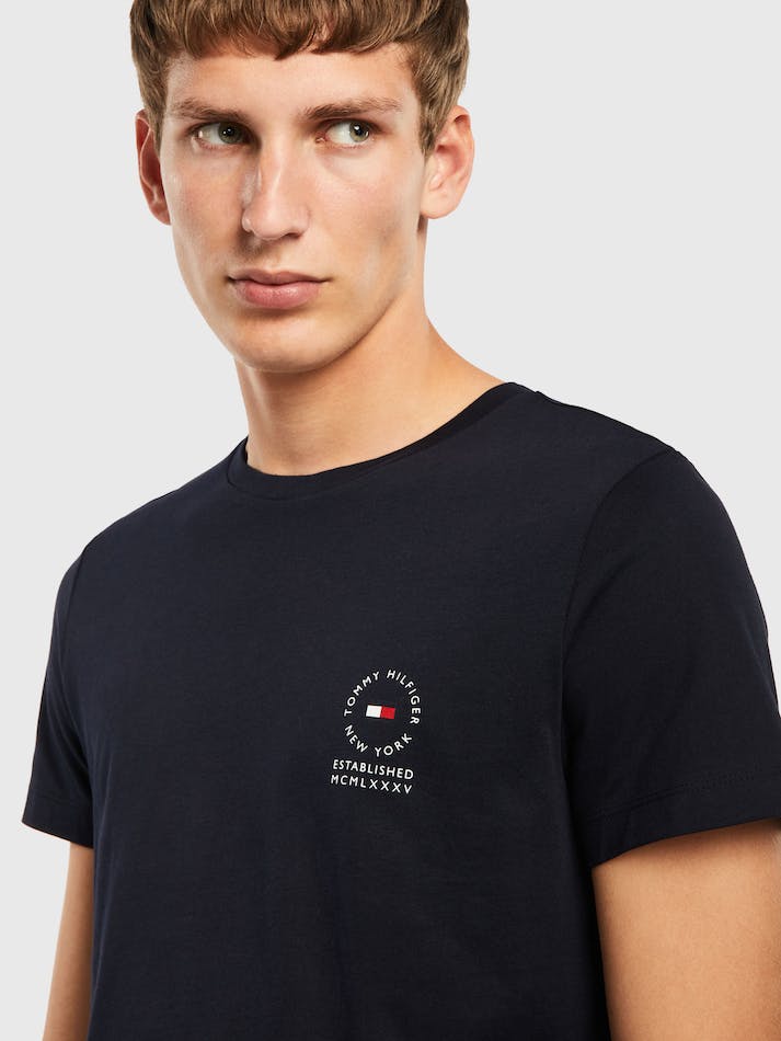 Tommy Hilfiger Circle Chest Men's T Shirts Blue | o1OhSoaA54u7