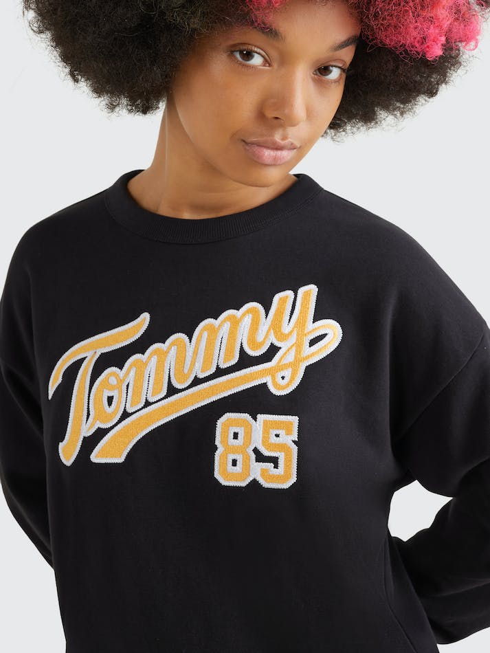 Tommy Jeans College Logo Relaxed Fit Women's Sweatshirt Black | 27cgnsyr4kVy