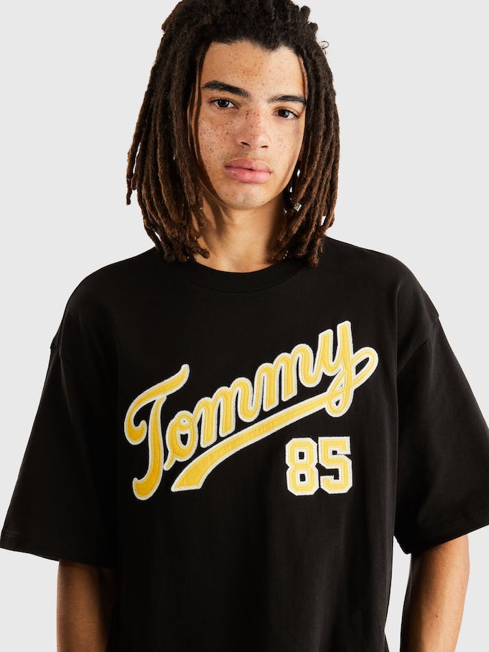 Tommy Jeans Collegiate Skate Men's T Shirts Black | QzG1GZ6aFgdv