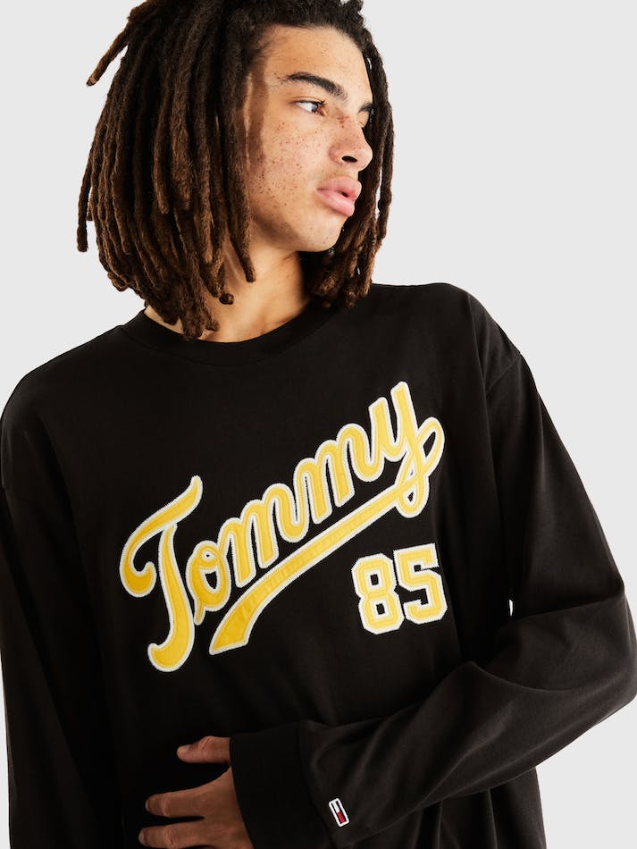 Tommy Jeans Collegiate Skate Men's T Shirts Black | e9g9X0yBD5G2