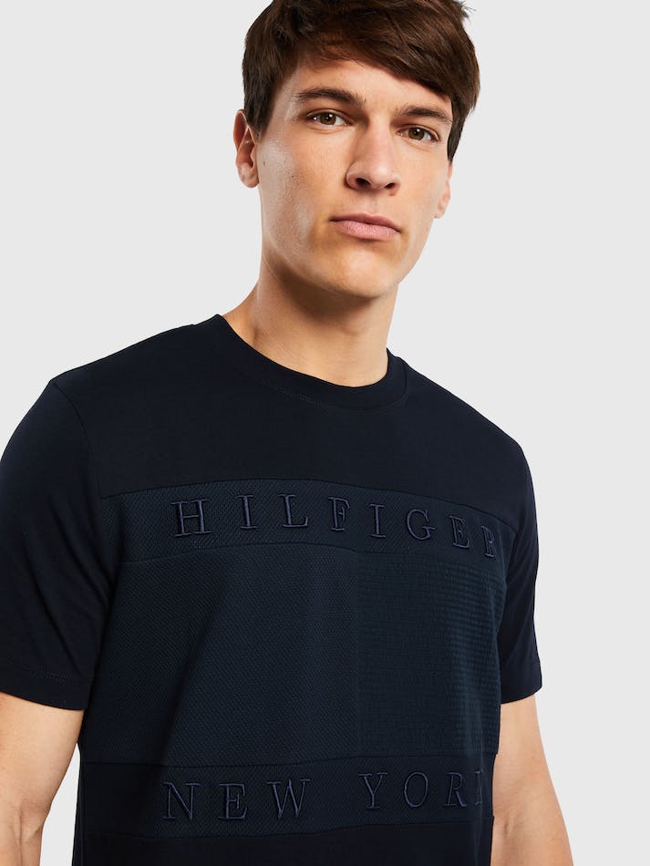 Tommy Hilfiger Colour-Blocked Flag Men's T Shirts Blue | k0NJ6CERP6AU