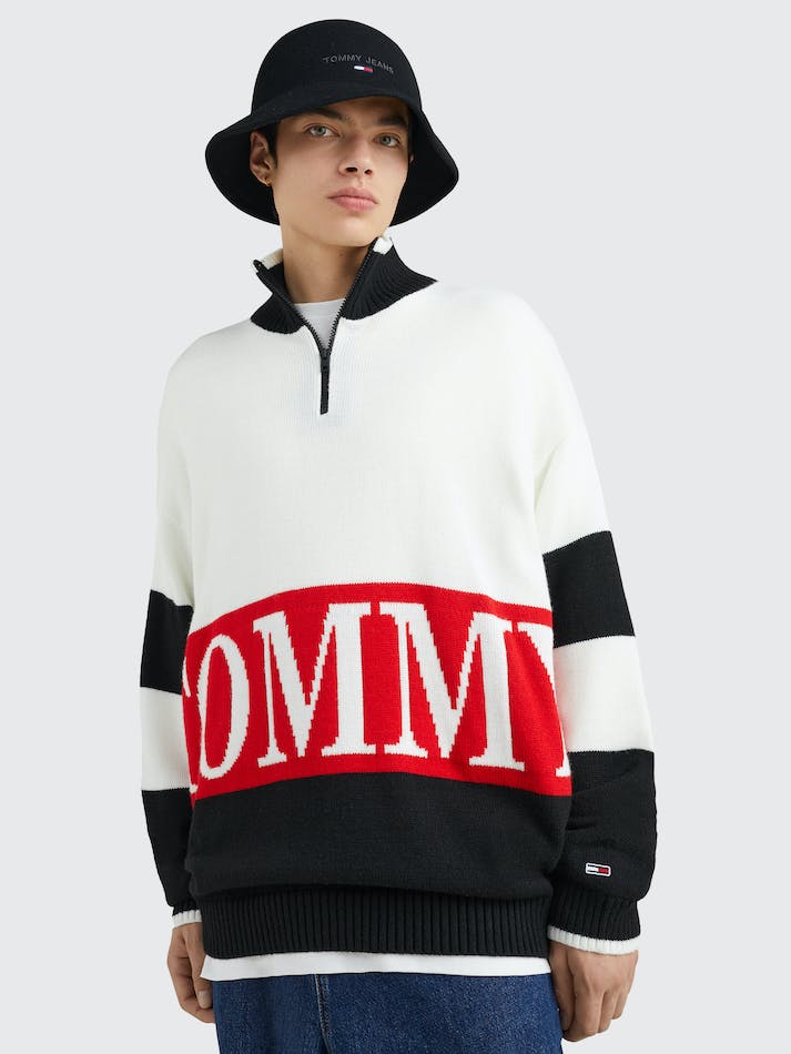 Tommy Jeans Colour-Blocked Intarsia Quarter-Zip Oversized Men's Jumpers White | qyEPkDp4FcSu