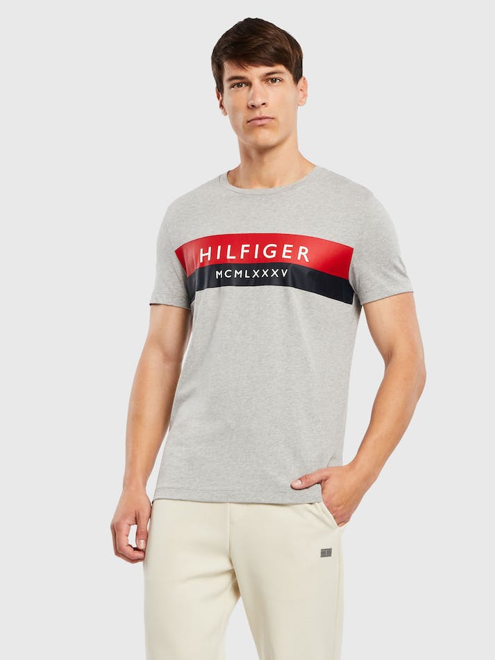 Tommy Hilfiger Colour-Blocked Slim Fit Men\'s T Shirts Light Grey | e7ZFnf5w7qVS