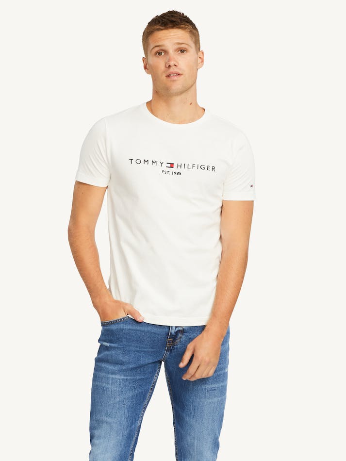 Tommy Hilfiger Core Logo Men\'s T Shirts White | nSxTG0ZVFAPP