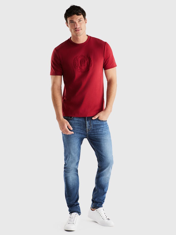 Tommy Hilfiger Crest Embossed Men's T Shirts Red | zzkEK64UTH65