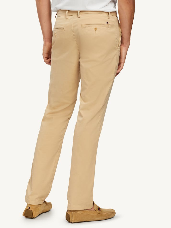 Tommy Hilfiger Denton 1985 Straight Fit Men's Chino Pants Clayed Pebble | qmWGBpj4pnsT