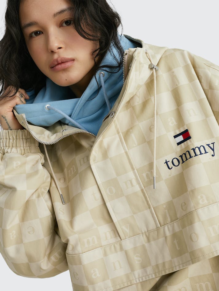 Tommy Jeans Dual Gender Checkerboard Chicago Unisex Windbreaker Beige | C9hCxdhVQKCP