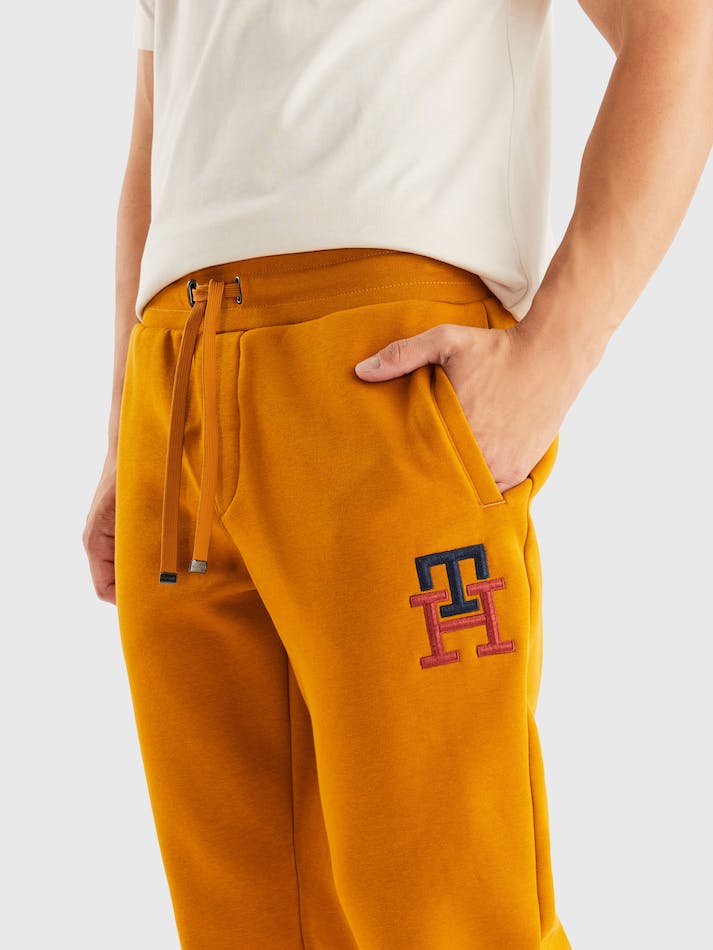 Tommy Hilfiger Essential Monogram Men's Sweatpants Gold | BHNHwNWRIx00