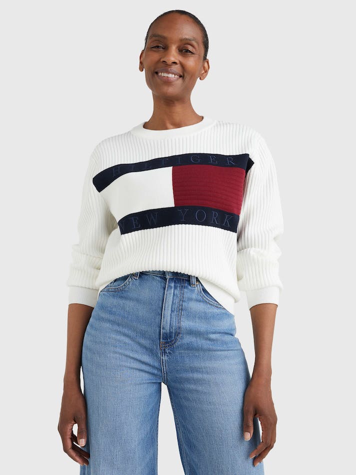 Tommy Hilfiger Flag Crew Neck Women's Jumpers White | 1SKUshKYTEQk