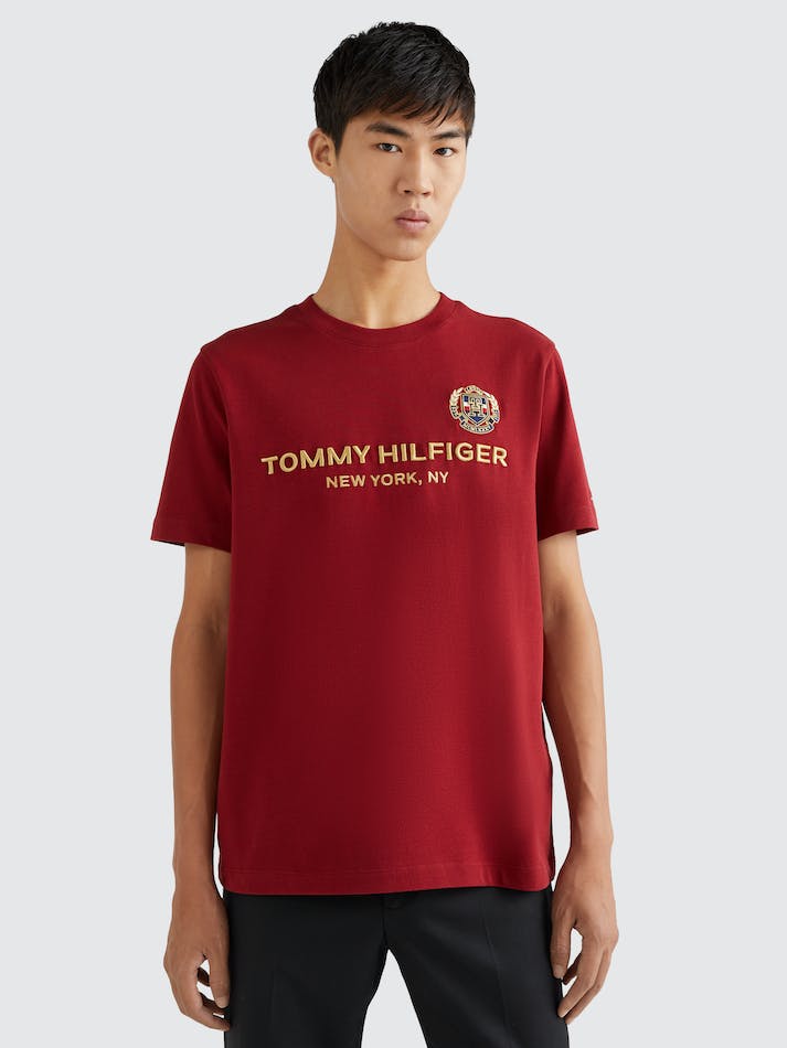 Tommy Hilfiger Icons Crest Men's T Shirts Red | qMl72nfNukTx