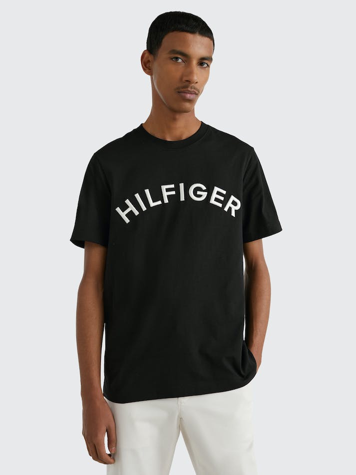 Tommy Hilfiger Logo Embroidery Men\'s T Shirts Black | fNNbCL2bS0Ab