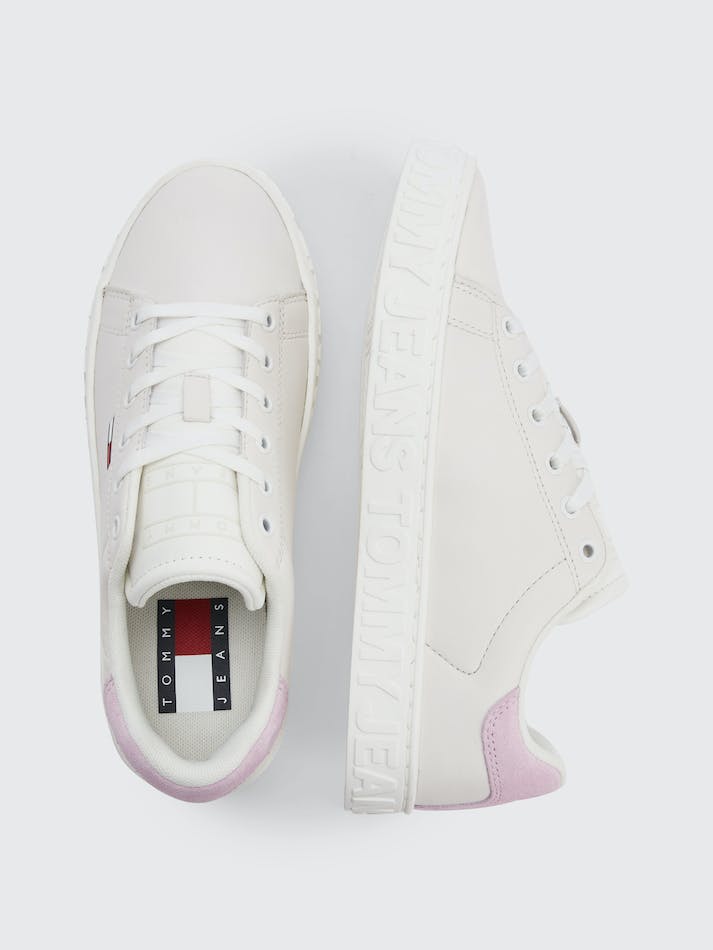 Tommy Hilfiger Logo Midsole Leather Low Top Women's Sneakers White | kFLC6UUbBo8y