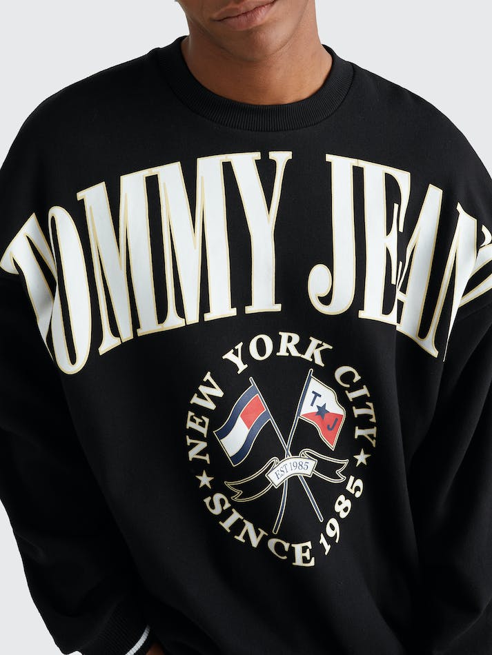 Tommy Jeans Logo Skater Men's Sweatshirt Black | W2m7kaTC4U19