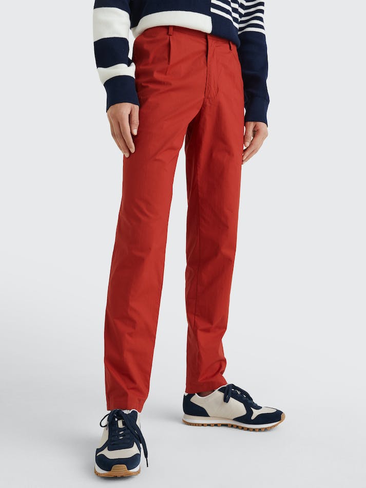 Tommy Hilfiger Modern Relaxed Fit Poplin Men's Chino Pants Red | B3a3pbsmakIc