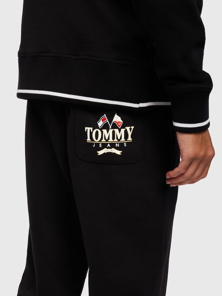 Tommy Jeans Modern Men's Sweatpants Black | xxFG6jYs60hT