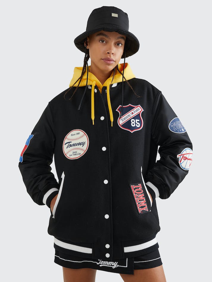 Tommy Jeans Oversized Logo Varsity Women's Jackets Black | MClmRmfdmAyP