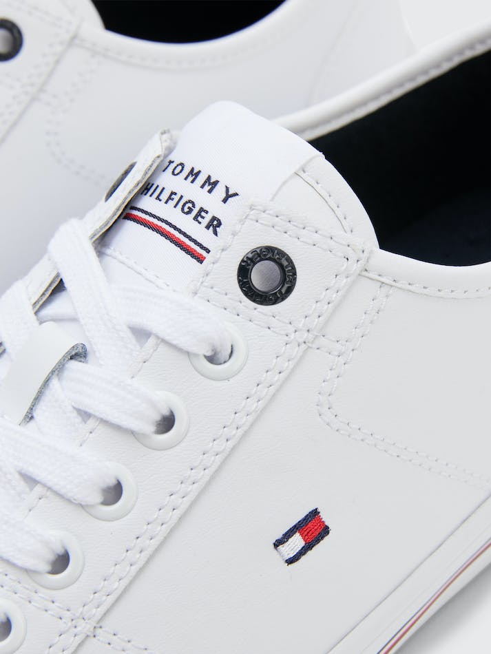 Tommy Hilfiger Signature Detail Flag Embroidery Men's Sneakers White | L7FHY5JC3pt2