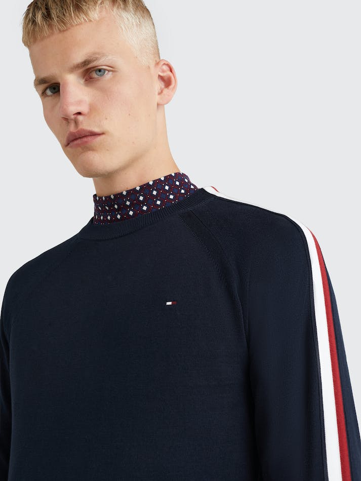 Tommy Hilfiger Signature Tape Crew Neck Men's Jumpers Blue | bQ8CCDqTdKvp