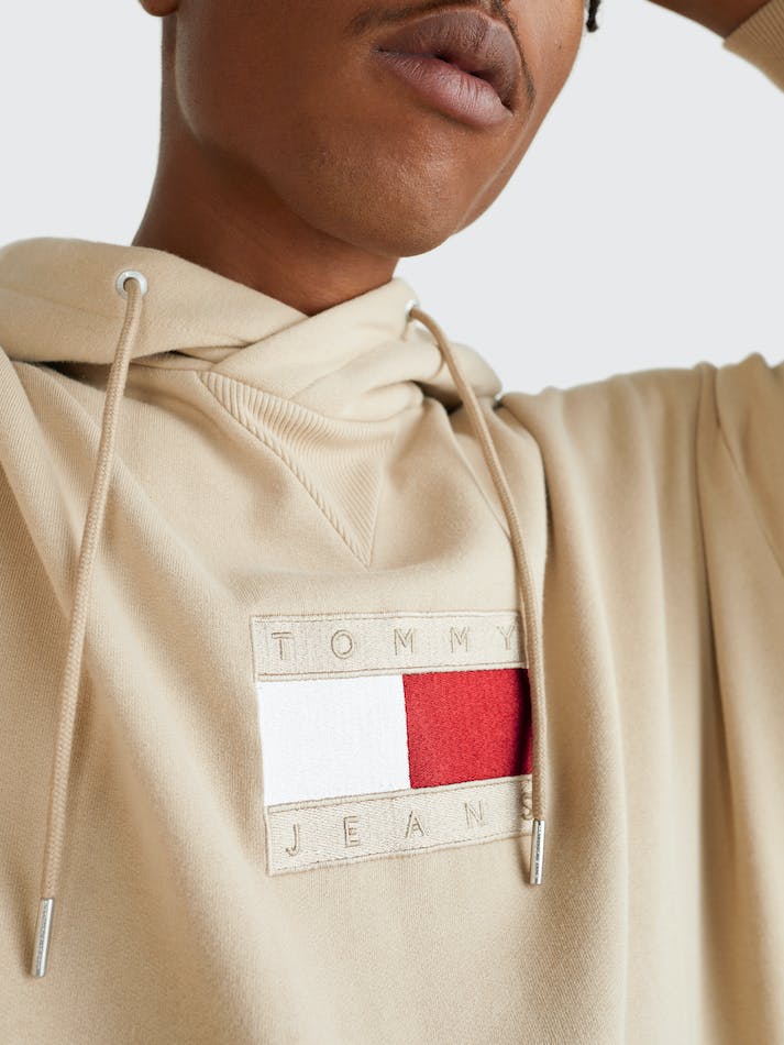 Tommy Jeans Sueded Tonal Logo Unisex Hoodie Horseradish | T3TNeWohG7dG