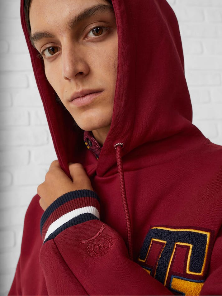 Tommy Hilfiger THLVarsity Applique Boxy Fit Men's Hoodie Dark Red | MqY0VwTQ2Uwe