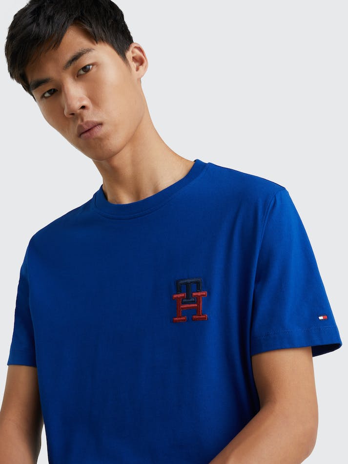 Tommy Hilfiger TH Monogram Essential Embroidery Men's T Shirts Blue | 9eWlanKbnlrN