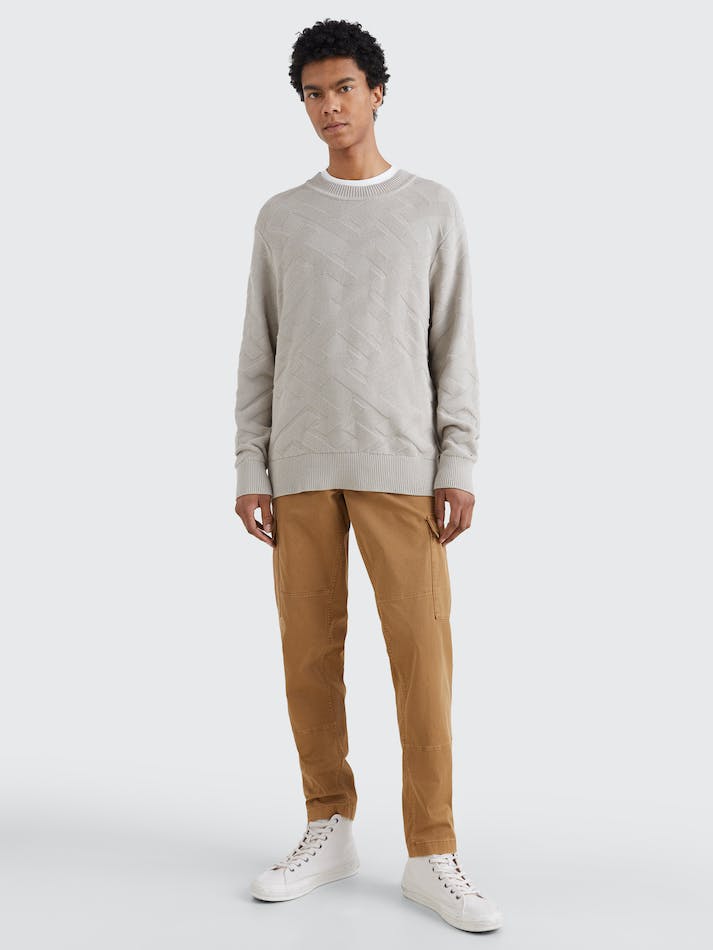 Tommy Hilfiger TH Monogram Knit Relaxed Fit Men's Jumpers Grey | qrPhrwgZmGDK