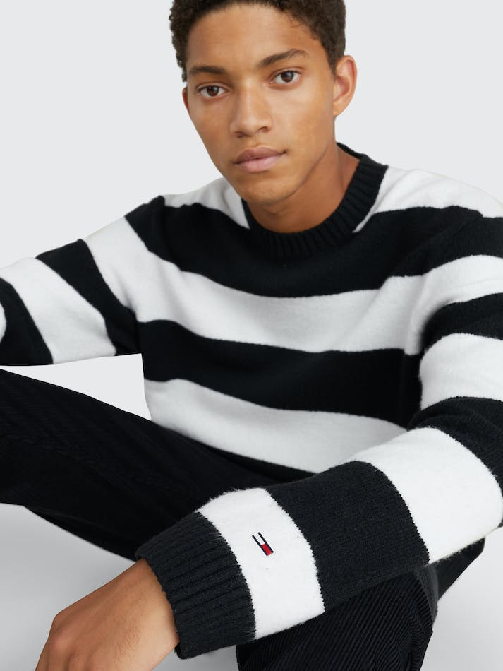 Tommy Jeans Textured Stripe Relaxed Fit Men's Jumpers Black Stripes | 9IG6U9yz6WCd