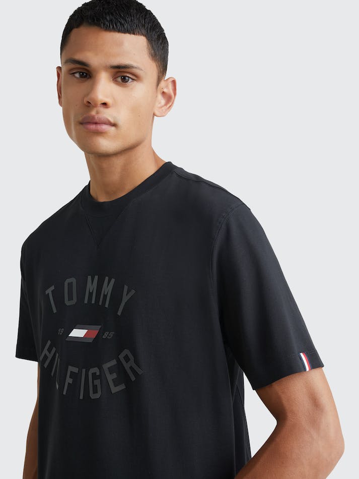 Tommy Hilfiger Th Cool Varsity Logo Men's T Shirts Black | S5oiFcf8UFf3