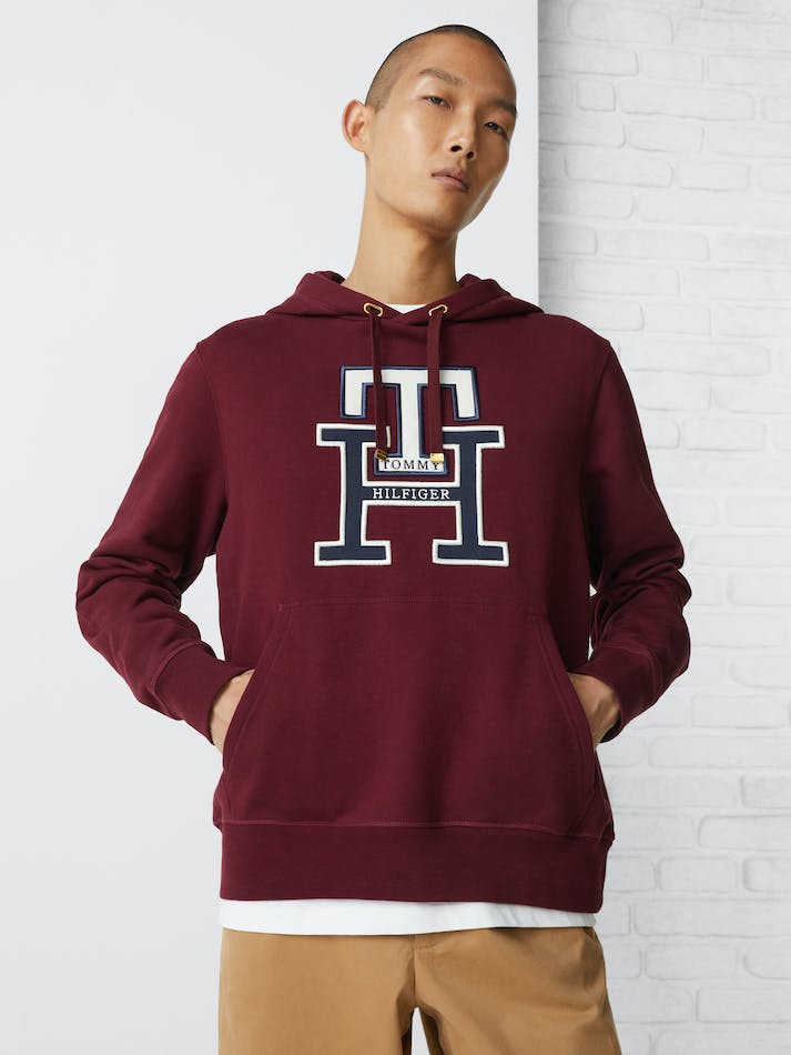 Tommy Hilfiger Th Monogram Applique Men's Hoodie Dark Red | FvReFRCmwY2U