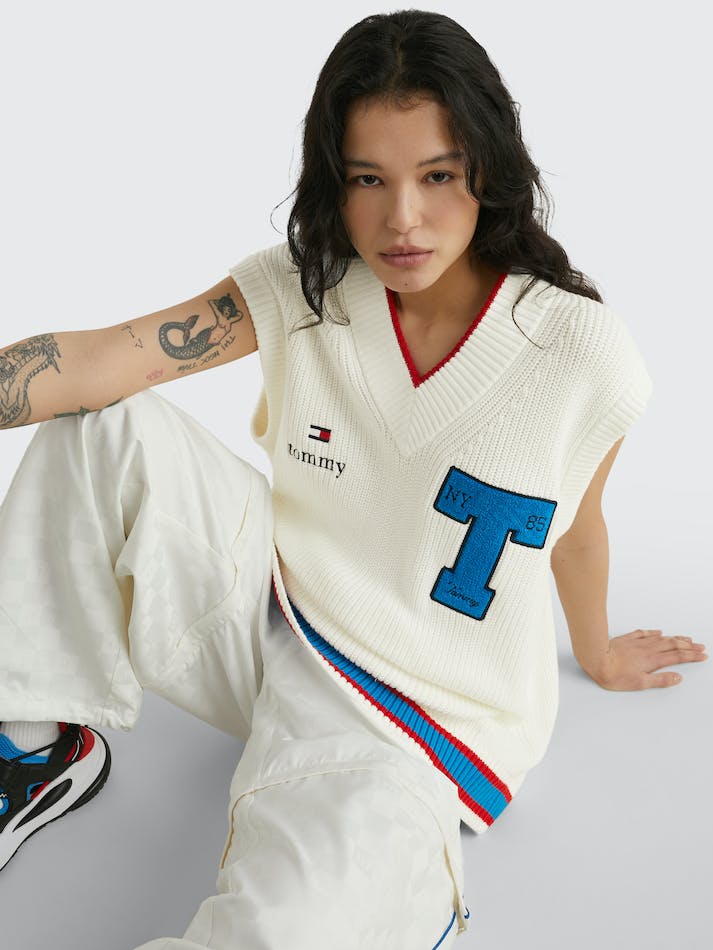 Tommy Jeans Varsity Letter Dual Gender Sweater Unisex Vest White | TMEGW3NYz3Kg