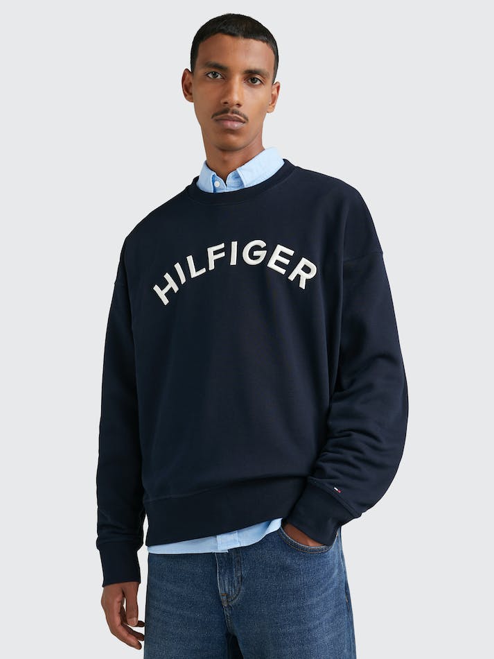 Tommy Hilfiger Arched Logo Archive Fit Men's Sweatshirt Blue | nhk7BAAQl5po