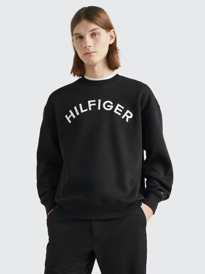 Tommy Hilfiger Arched Logo Archive Fit Men's Sweatshirt Black | vGVWEO6xVZAh