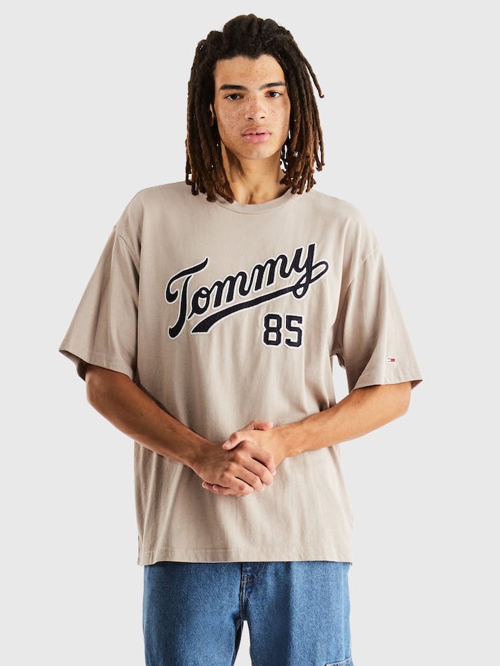 Tommy Jeans Collegiate Skate Men's T Shirts Grey | cuuFYk6h9Cs1