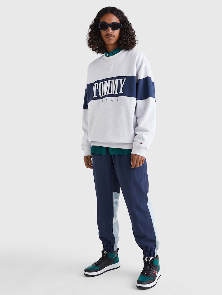 Tommy Jeans Colour-Blocked Logo Embroidery Men's Sweatshirt Silver Grey | MstbAC3M9fJE