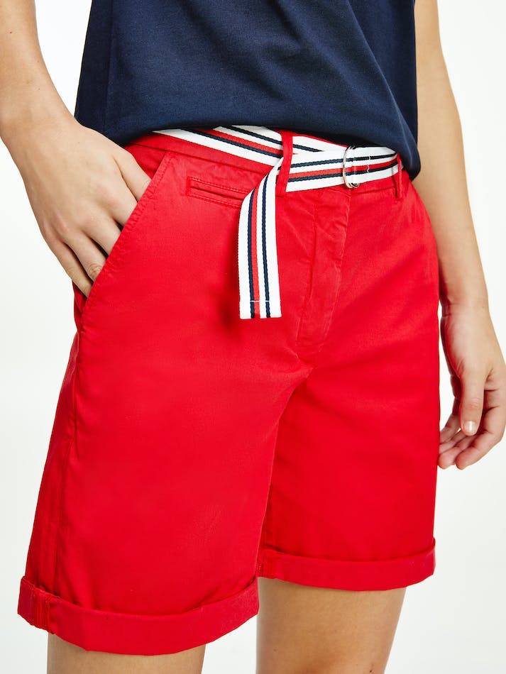 Tommy Hilfiger Signature Belt Chino Women's Shorts Red | Eo88sHnG0ePY